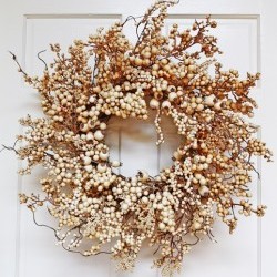24" BERRY WREATH