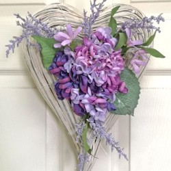 12X17X5.5 HYDRANGEA HEART