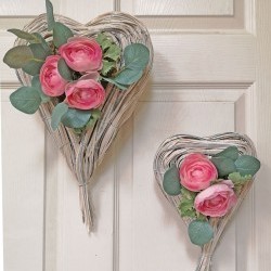2PC RANUNCULUS HEARTS-8X13,12X17