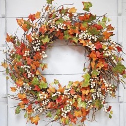 32IN IVY&BERRY WREATH