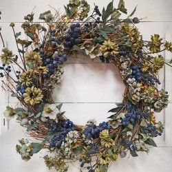 32IN MIXED BERRY WREATH