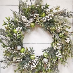 32IN JINGLE BELL WREATH