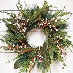 24IN MAGNOLIA&BERRY WREATH