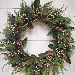 40IN MAGNOLIA&BERRY WREATH