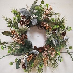24IN GOLD BERRY WREATH