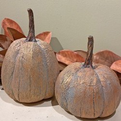 7IN&9IN PUMPKIN X 2