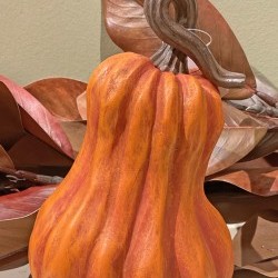 7X9 TALL PUMPKIN