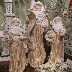 7X8X18.5IN SANTA W/ LIST