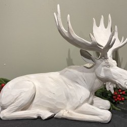 24X14X18 SITTING MOOSE