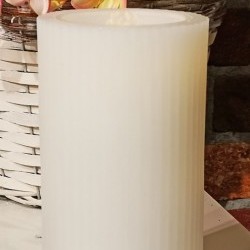 4.3X8 VERTICAL FOUNTAIN CANDLE