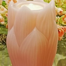 5.3X8.3 LILY FOUNTAIN CANDLE