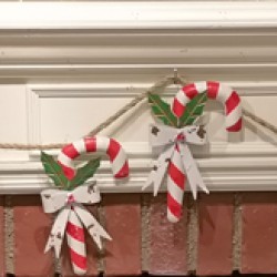 54IN CANDY CANE GARLAND-8IN/6