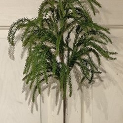 37IN SPRUCE SPRAY