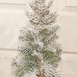 20IN PINE TREE IN JUTE BASE