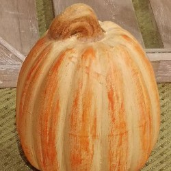 3.1X3.1X3.8 TALL PUMPKIN