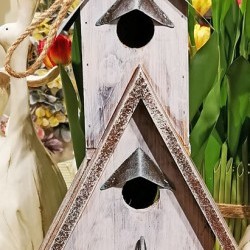 17IN WOOD BIRD HOUSE